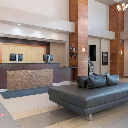 Hotel Best Western Plus Moose Jaw Exterior foto